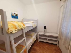 Three-Bedroom Apartment in Vinisce I