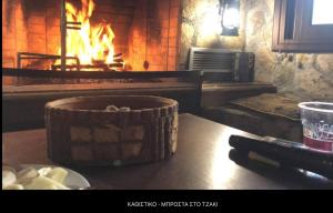 Εθιά Παραδοσιακή πετρόχτιστη οικία Ethia Traditional house of stone