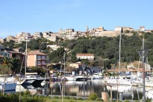 Hotels Les Roches Blanches : photos des chambres