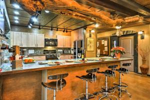 Willamette Valley Apt - Surrounded by Wineries!