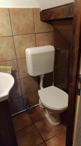 Pace in Kuvaszó-Casă la cheie