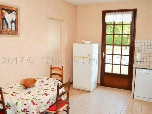 Maisons de vacances Gite Azay-le-Rideau, 3 pieces, 4 personnes - FR-1-381-279 : photos des chambres