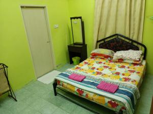 HOMESTAY JANNATI TAMBUN