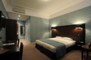 Hotels Le Grand Hotel : photos des chambres