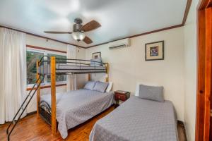 Exclusive Tropical House near Beaches & Downtown