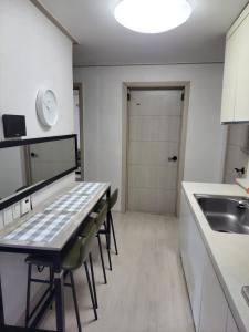 On the main street of HBC #4