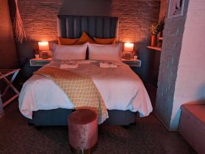 The Artful Cityscape Loft - Serenity In The City