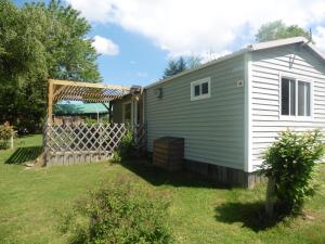 Campings Camping le Montbartoux : photos des chambres