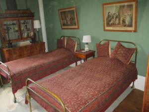 B&B / Chambres d'hotes Chateau De Serrigny : photos des chambres
