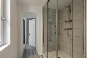 Appartements Appartement Haut Standing hyper centre Niort - Pilori : Appartement avec Douche