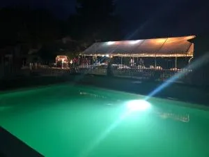 LA PETITE MACHOTTE - 维桑