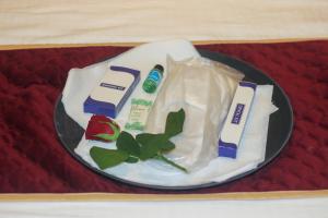 Hotel Crown Savoy, Near Railway Station & GURU NANAK DEV UNIVERSITY