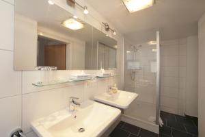 Lake and Cityhotel Edelweiss - self Check in