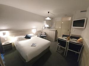 Hotels Hotel-Residence Le Lys : photos des chambres