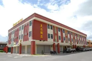 Queen Hotel - Membakut