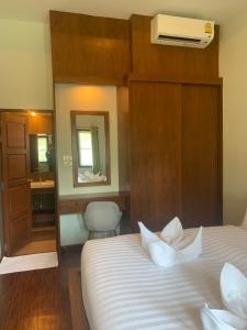 บ้านธานี (BAAN THANI)