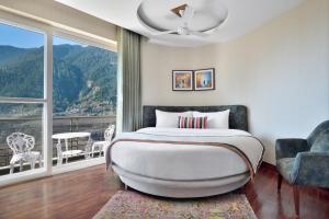 juSTa Grand View Resort & Spa, Manali