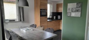 Vakantiehuis 6pers op park t Broeckhuys in Ewijk groot Zwemplas in het land van Maas & Waal niet voor arbeidsmigranten