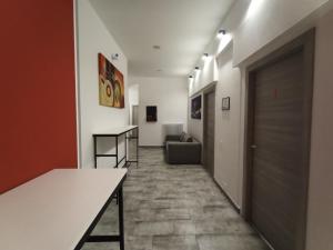 Airport Boulevard Guesthouse