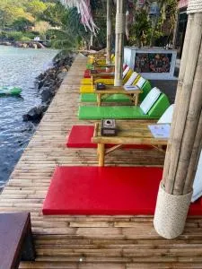 Phi Phi Green House & Sunsky Hostel - 皮皮岛