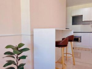 29th floor Studio, Cozy Workplace, Long stay, wide space