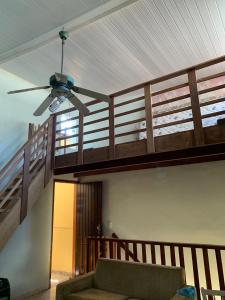 Casa Agradável há 80 metros praia toninhas