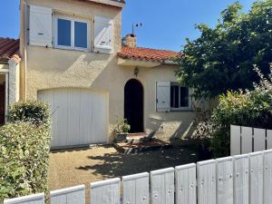 Maisons de vacances Les orangers - Villa catalane avec Jacuzzi : photos des chambres