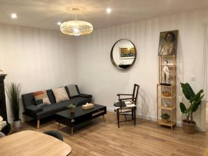 Rare appartement darchitecte en haut de Montmartre