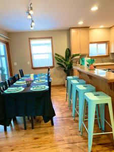 Cute Artsy Sleep16 large parking, near parks, OSU