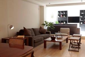 Mexico City Stylish 2 Bedroom Apartment in Polanco
