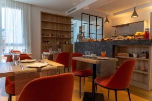 B&B Le Suites di Costanza