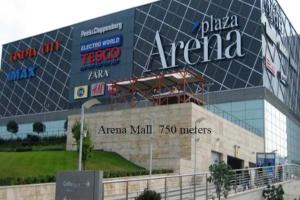 Center apartment 5 private room for 19 people