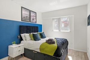 Sleek 3 bedroom in Sheffield - Sleeps 8