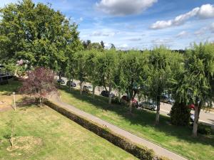 Appartements T2 pres des commerces et Thermes literie neuve Parking prive wifi : Appartement 1 Chambre