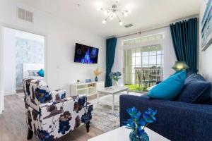 Beautiful Orlando Apt with Nemo Bedroom, 15 min to Disney!