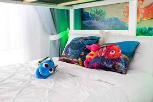 Beautiful Orlando Apt with Nemo Bedroom, 15 min to Disney!