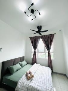 Aiko Homestay Ladang Tanjung, Kuala Terengganu with POOL