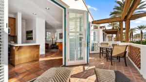 SV111 Modern 1 Bedroom Spa Villa in LQ Resort