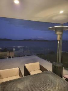 Luxury and Spacious Modern House, Spectacular View
