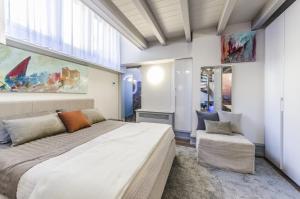 Penthouse Apartment