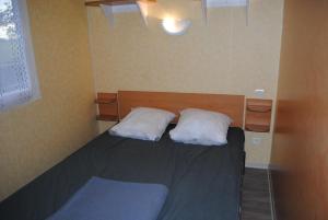 Campings Mobil Home camping 3*** piscine chauffee : photos des chambres