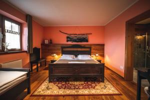 Triple Room - Disability Access room in Hotel Zamorc