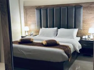 Shaqilath Hotel - Tufailah