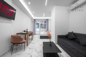 AdoorAble, The Luxury Suites