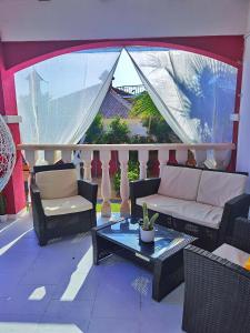 Stag hendo25pax Only 10min to the PARTY area DESPEDIDAS 25pax 10 min de la zona de fiesta Consultar precio