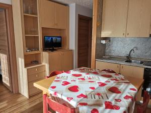 Trilocale nuovo in montagna, passeggiate e relax!