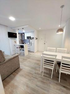 Excelente Departamento zona Shopping Los Gallegos