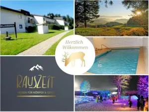 Urlaub auf 1.000 Meter Höhe mit Pool und Sauna - Шенвальд