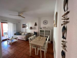 Apartamento en urbanización de primera linea de playa, Atlanterra Zahara de los Atunes