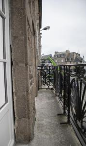 Appartements Triplex 110 m2 centre historique avec jacuzzi DINAN : photos des chambres